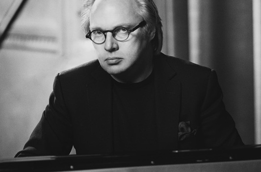 Roland Pöntinen